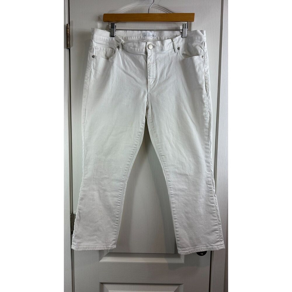 LOFT Women's White Denim Modern Kick Crop Jeans Size 32 / 14 *Stains*